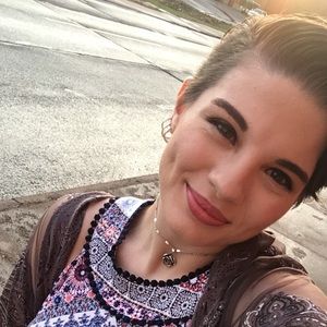 Meet your Posher, Amelia